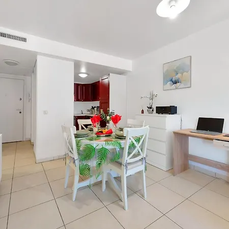 Eden Blue Wilson - Appt Climatisé Proche Appartamento *